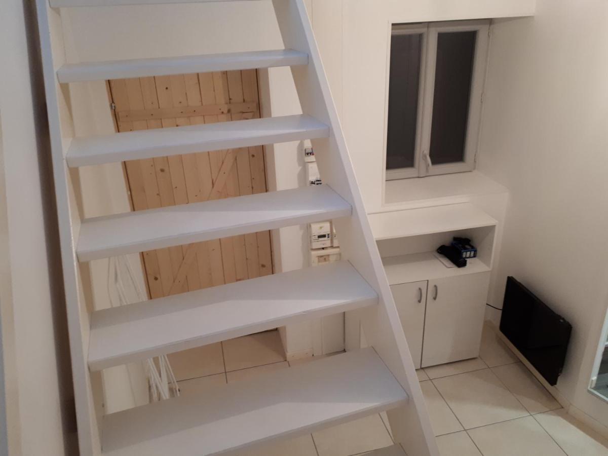 Appartement En Duplex Viviers Esterno foto